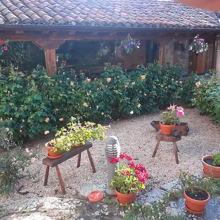 La Casona De Barrio, Alto Campoo 酒店 4*