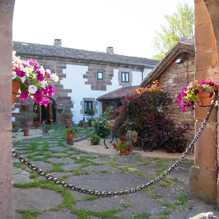 La Casona De Barrio, Alto Campoo 4* Barrio (Cantabria)