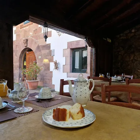 La Casona De Barrio, Alto Campoo 酒店 Barrio (Cantabria)